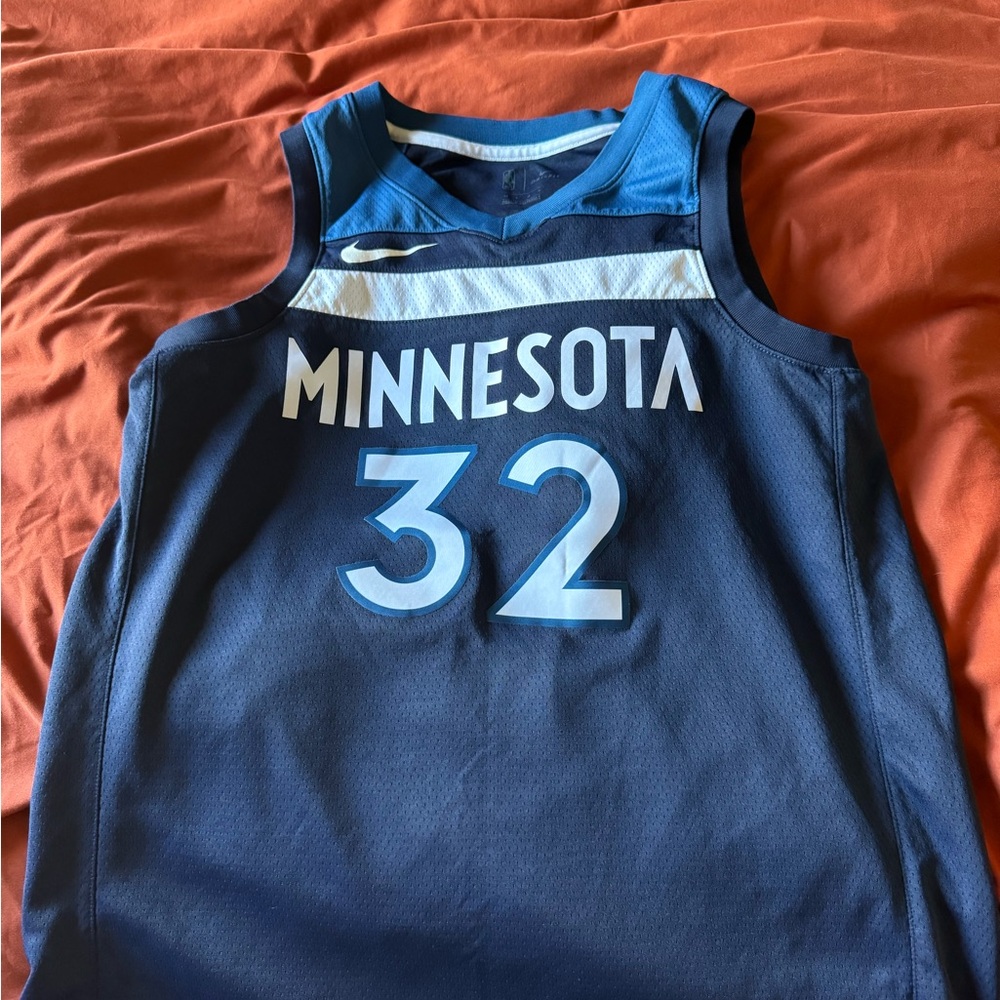 NBA MN Timberwolves Jersey! Size Large